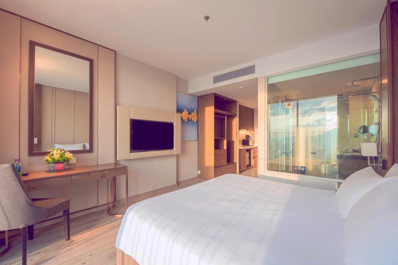 Holi Panorama Condotel Nha Trang Exterior foto