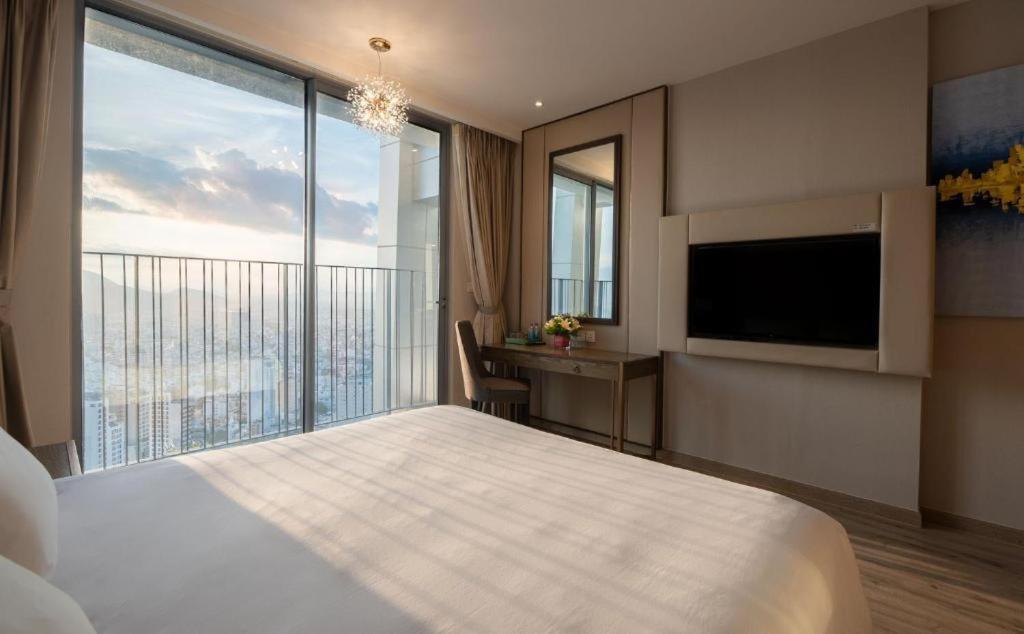Holi Panorama Condotel Nha Trang Exterior foto